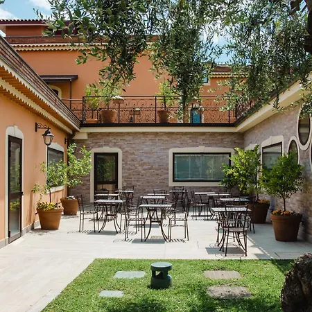 Szálloda Dimora Donna Rosa