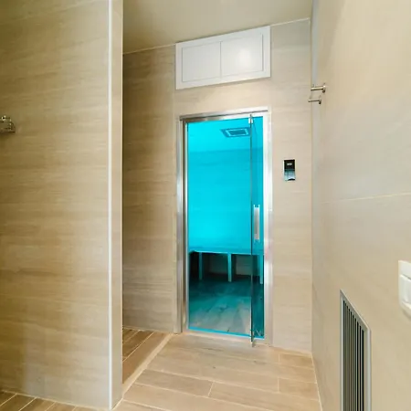 Dimora Donna Rosa 4*