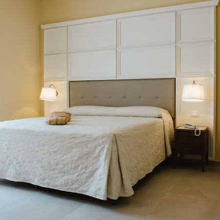 Szálloda Dimora Donna Rosa